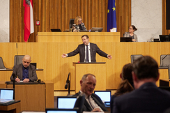 FPÖ-Bildungssprecher Hermann Brückl im Parlament.