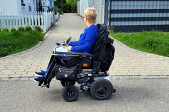 Behinderte haben geringere Einkommen, aber höhere Ausgaben und leiden daher besonders unter der Teuerung.