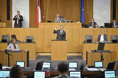 FPÖ-Abgeordneter Christian Ragger im Nationalrat.