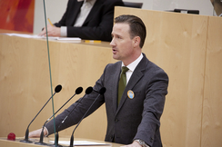 FPÖ-Wehrsprecher Volker Reifenberger im Parlament.