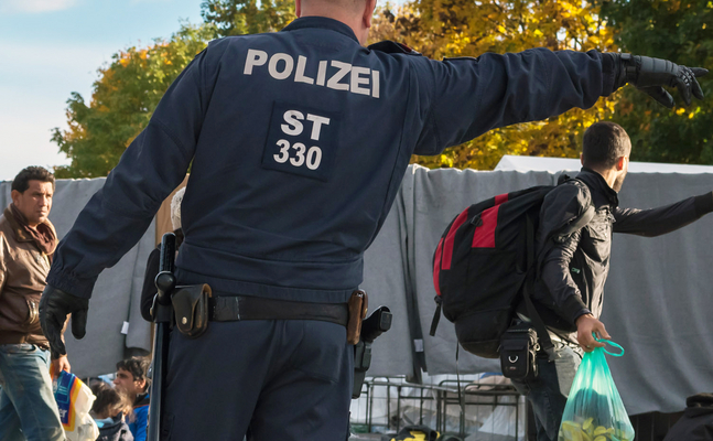 Das Jahr ist noch keine drei Wochen alt, und schon erfolgten die ersten Massenaufgriffe Illegaler an der burgenländischen Grenze.