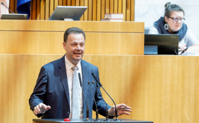 FPÖ-Gesundheitssprecher Gerhard Kaniak im Parlament.