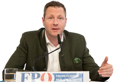 FPÖ-Generalsekretär Michael Schnedlitz im NFZ-Interview.