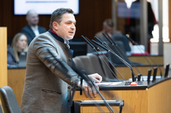 FPÖ-Nationalratsabgeordneter Christian Ries im Parlament.