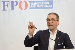 FPÖ-Bundesparteiobmann Herbert Kickl bei seiner Pressekonferenz in Wien.