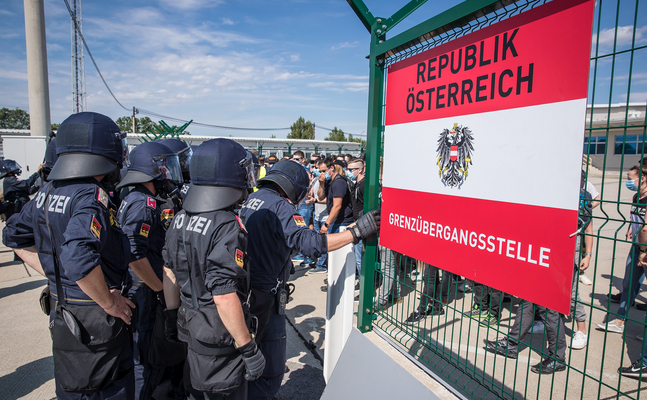 Österreich braucht endlich einen effektiven Grenzschutz.