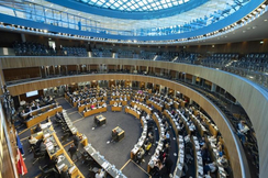 In der Nationalratssitzung heute, Donnerstag, leistete sich ein ÖVP-Madatar eine unglaubliche Entgleisung.